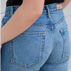 GRLFRND Jane Straight Leg Jean in color School’s Out Sz 25
